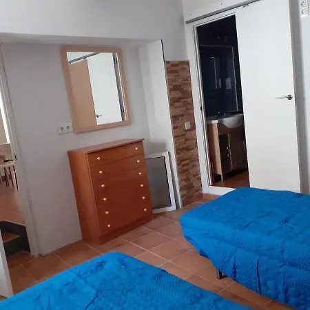 Torre De Guzman, A Un Minuto Andando De La Playa, En El Mejor Sitio De Conil Apartamento
