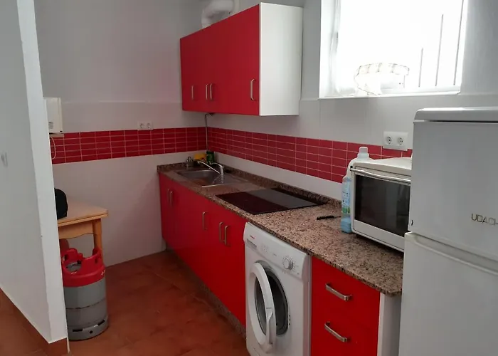 Torre De Guzmán, A Un Minuto Andando De La Playa, En El Mejor Sitio De Conil *