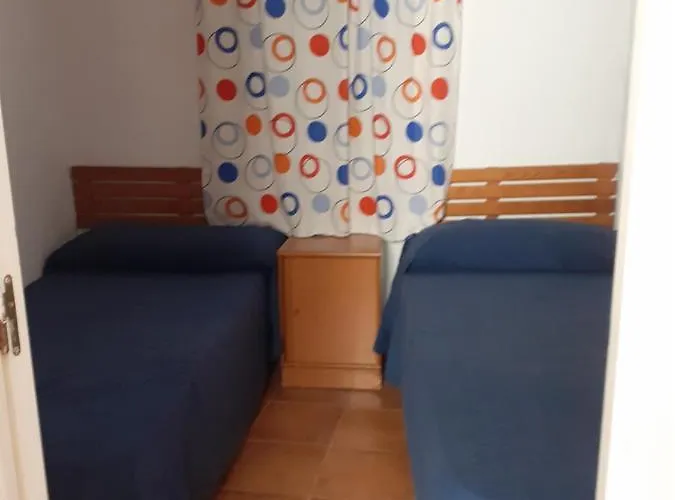 Apartamento Torre De Guzmán, A Un Minuto Andando De La Playa, En El Mejor Sitio De Conil *